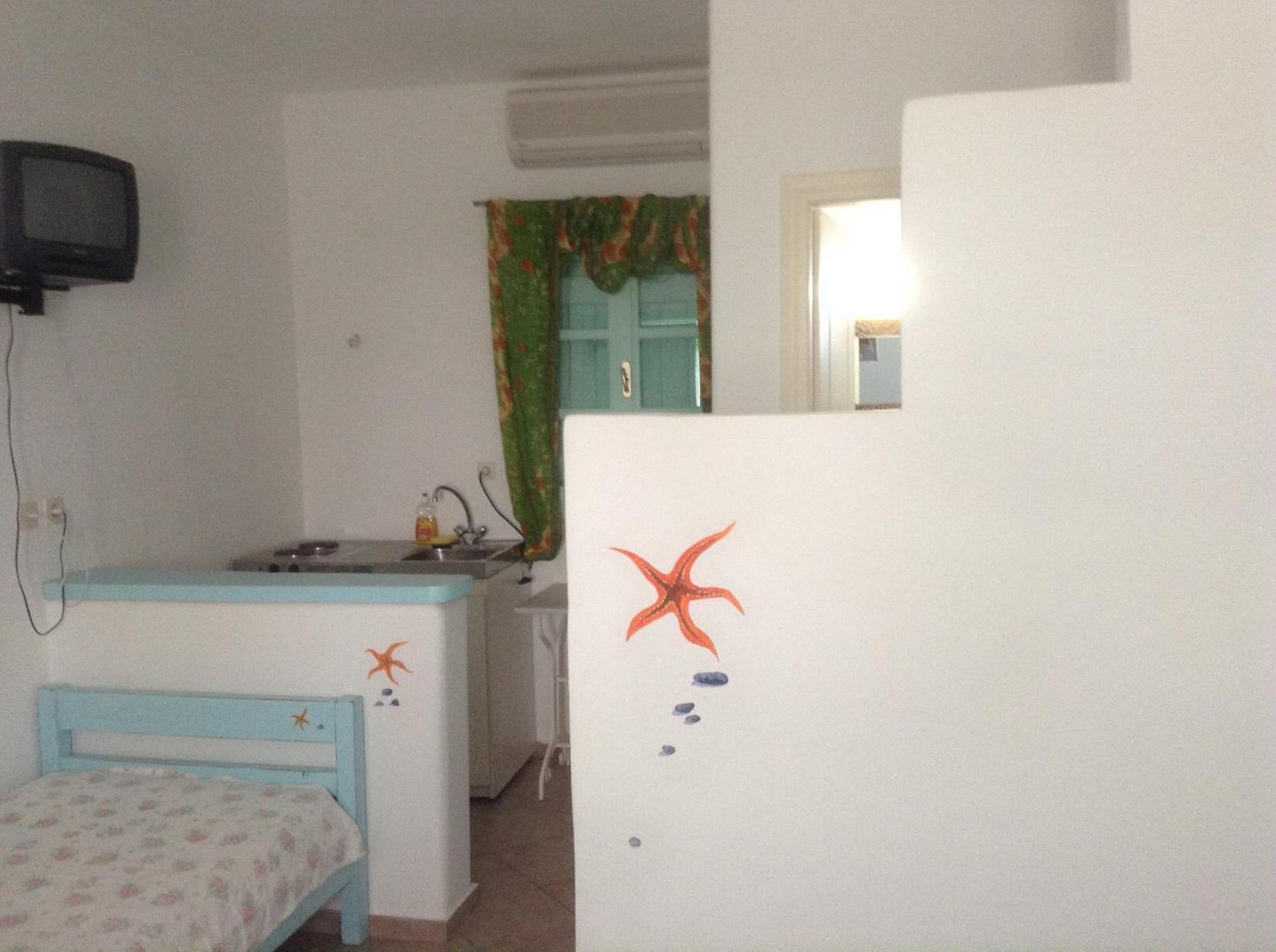 Anatoli Apartman Ambelász Kültér fotó
